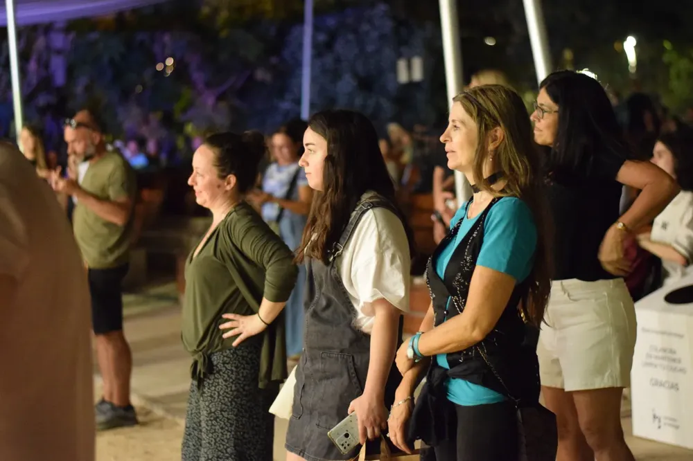 WhatsApp Image 2024-10-08 at 19.37.38